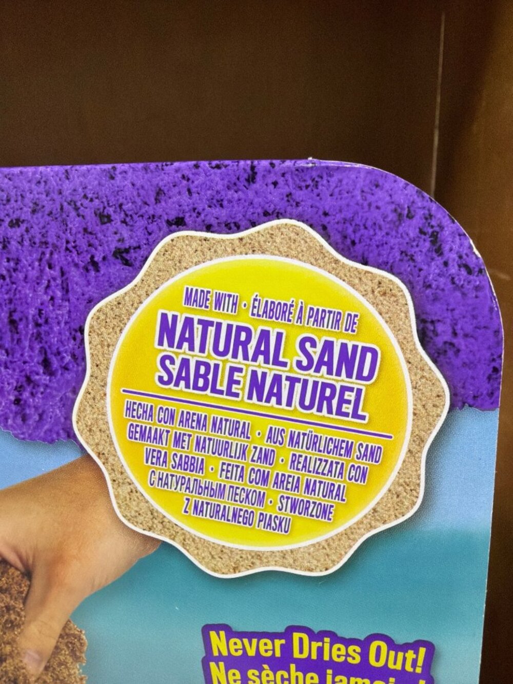The One & Only Kinetic Sand Treasure Hunt Dig Set With Shimmer Sand Hidden Gems - Picture 8 of 10